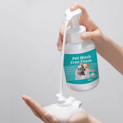 how-to-use-pet-dry-shampoo-powder