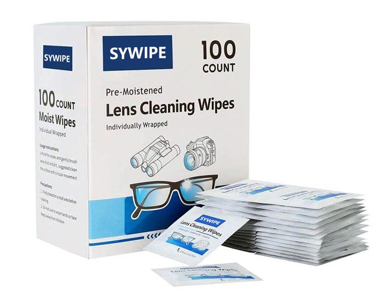 streak-free-lens-cleaning-wipes