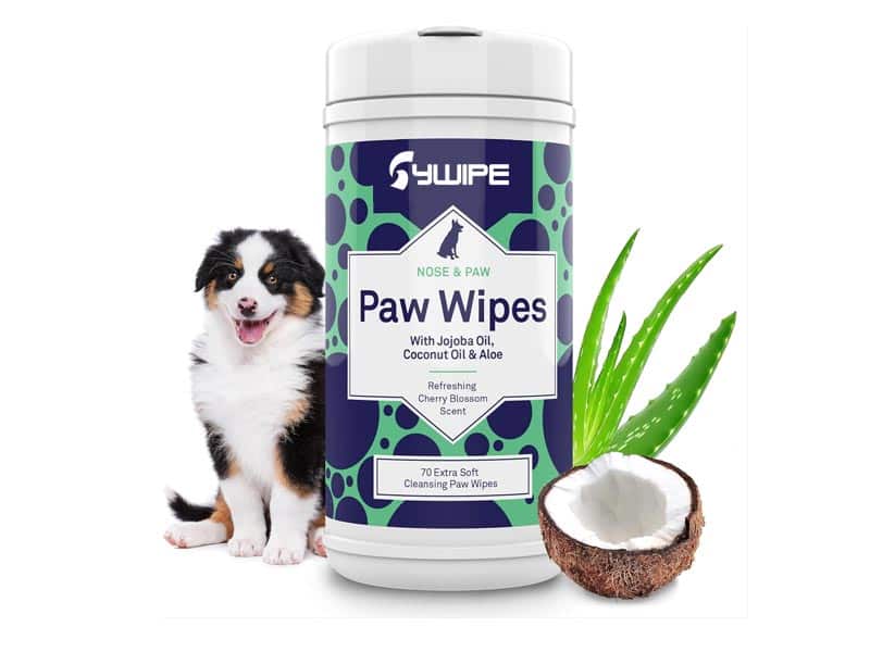 Gentle pet paw wet wipes for sensitive skin cleansing manufactured in bulk by SYWIPE factory.